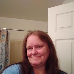 Meet your Posher, Evelyn